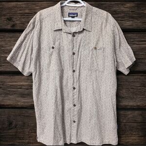 Patagonia Back Step Short Sleeve Button Up Shirt, Batik Hex Micro Pattern